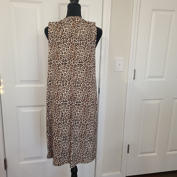 Michael Kors size small Leopard print - Picture 5 of 6